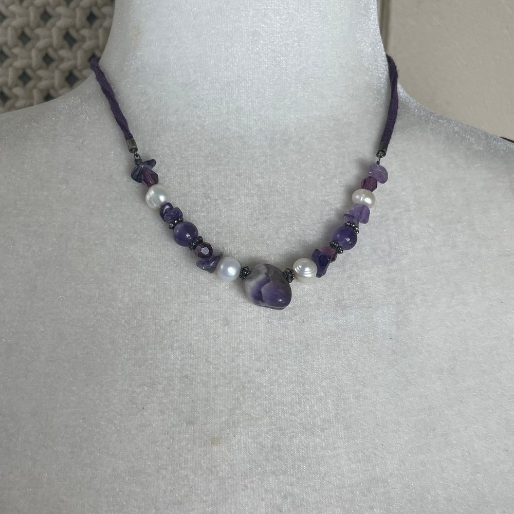 90s vintage amethyst and pearl purple beachy boho necklace